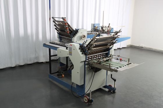 Cross Fold Auto Paper Folding Machine 360mm Lebar 8 Buckle Plate Dengan Stasiun Kedua