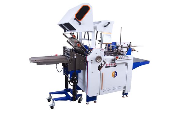 Mesin Lipat Kertas Efisien Lebar 480*750mm Ukuran Brosur Lembar Kertas Folder Dengan Stacker